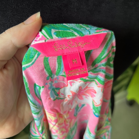 Lilly Pulitzer Quinna Top Journey To The Jungle Floral Short Sleeve Blouse M - Picture 8 of 9